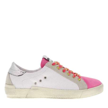 Baskets basses femme en cuir grainé fuchsia et blanc