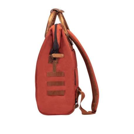 Sac à dos brique pour femme avec une poche centrale zippée et des hanses en cuir - Image 4