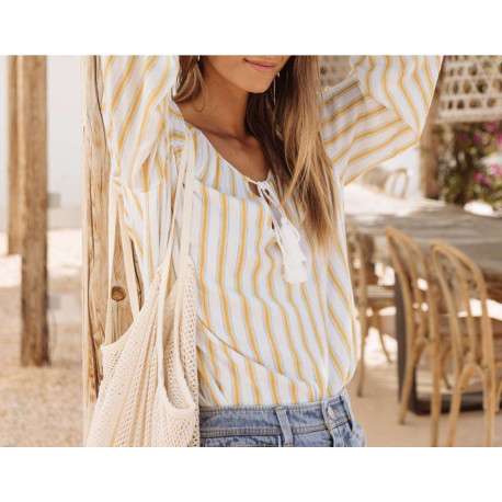 Blouse blanche pour femme avec rayures verticales coupe ample - Image 3