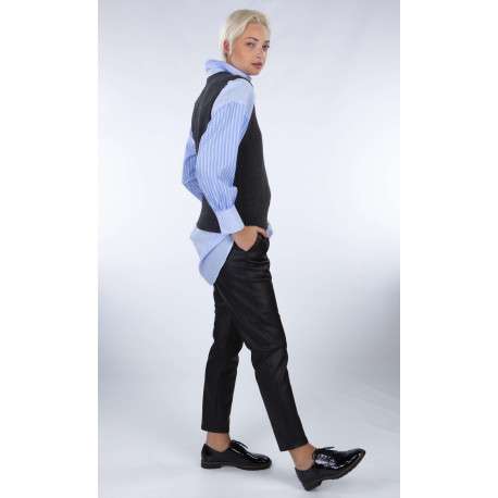 Pantalon en simili cuir noir uni avec une coupe droite - Image 28