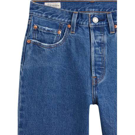 Jean 501® Crop bleu en coton uni avec une coupe régular - Image 6