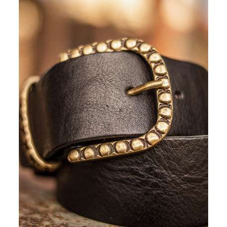 Ceinture en cuir noir à boucle à ardillon fantaisie dorée - Image 3