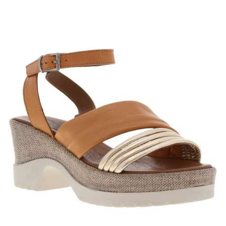Nu-pieds Anabella camel en cuir avec semelle à plateforme et talon carré