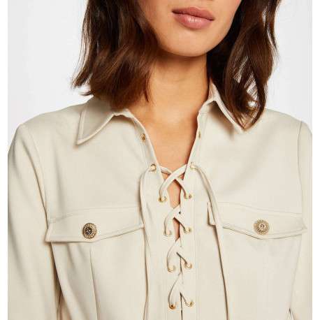 Robe courte beige unie avec une coupe ajustée à col v profond à laçage - Image 4