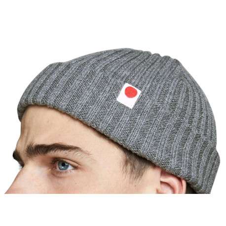 Bonnet en coton biologique gris uni avec étiquette blanche cousue - Image 2