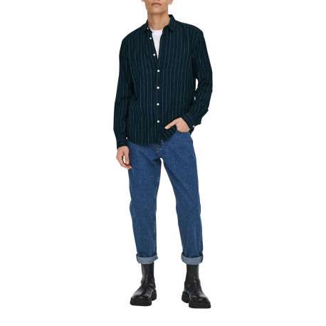 Jean bleu en coton coupe régular avec surpiqûres claires - Image 2