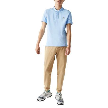 Polo Ph4012 en piqué de coton bleu ciel avec logo brodé coupe droite et col boutonné