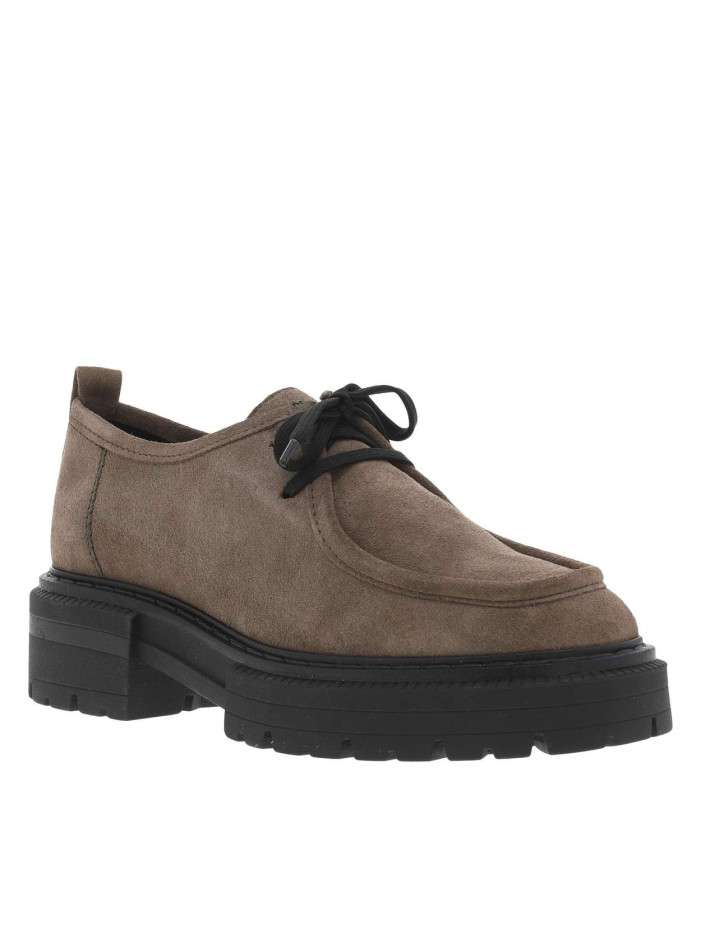 Derbies en cuir nubuck...