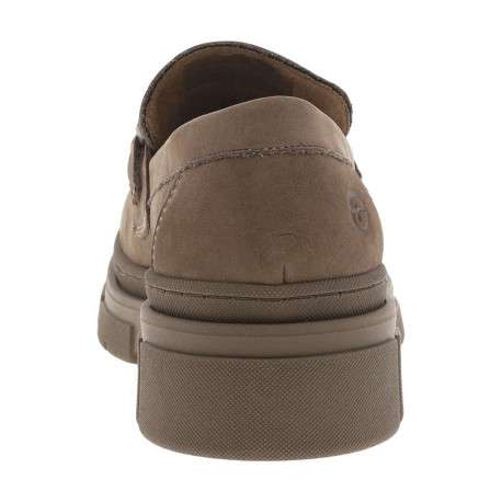 Mocassins en cuir marron à talon plat et semelle décrochée avec surpiqûres contrastées et maillons décoratifs - Image 4