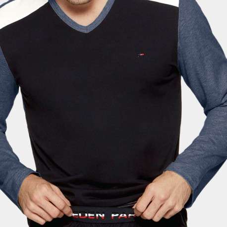 Pyjama long en coton à tee-shirt bicolore à coupe droite, col V et taille élastiquée à imprimé logo - Image 3