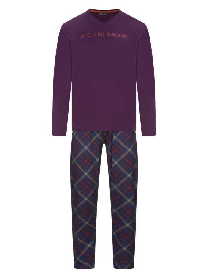 Pyjama long avec un t-shirt...
