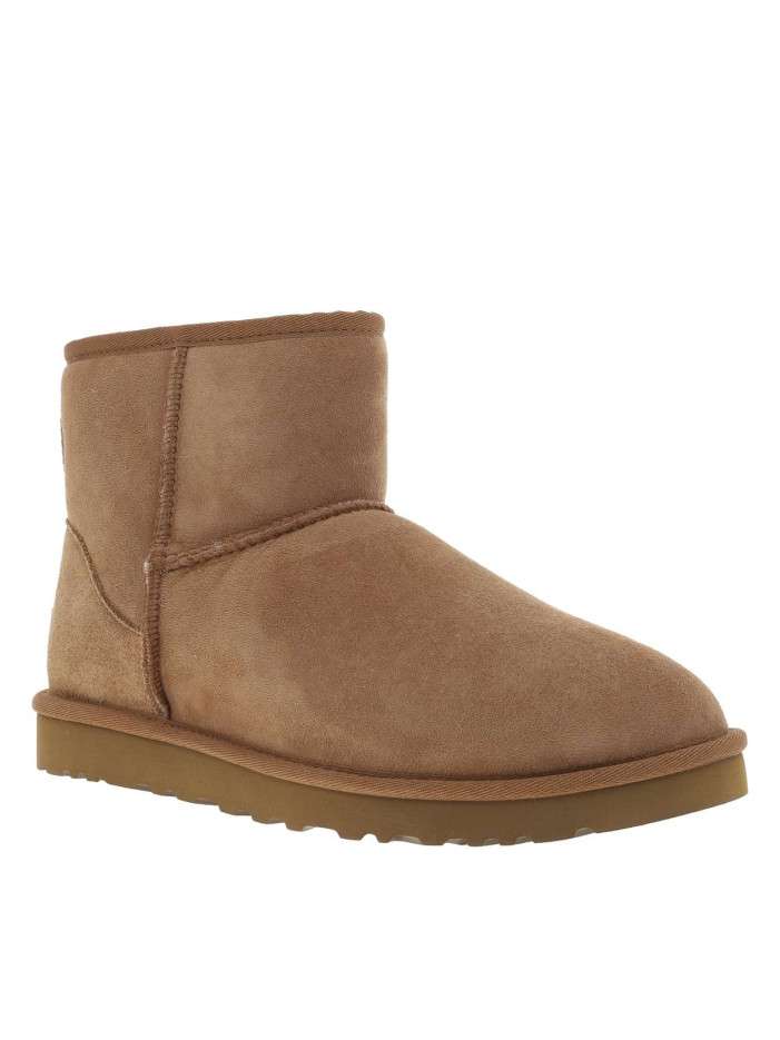 Bottines en cuir suède...