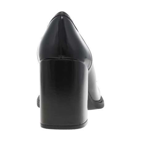 Escarpins simili cuir noir avec une coupe bateau à talon haut et languette fourrée - Image 4