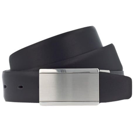 Ceinture noire unie avec une boucle métallique argentée rectangle