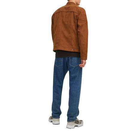 Blouson camel avec une coupe droite et un col boutonné style motard - Image 4