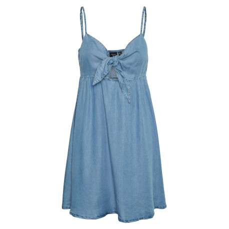 Robe courte indigo en jean avec une coupe patineuse et un col coeur