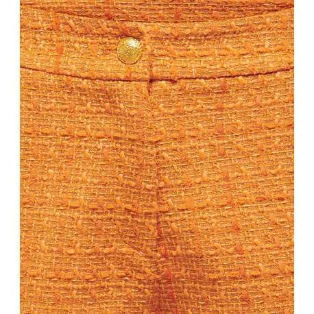 Short chino orange en tweed avec une coupe regular fit et un bouton style bijou - Image 4