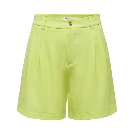 Short chino vert avec une coupe longue et des pinces sur l'avant