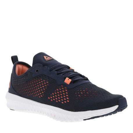 Baskets basses style running marine avec une doublure intérieure rose