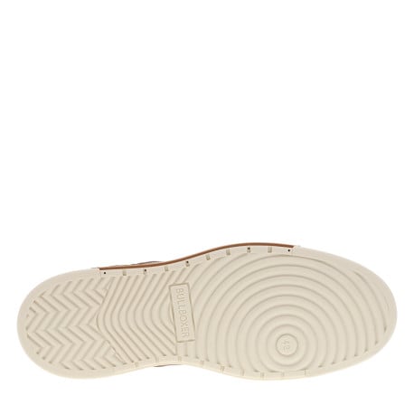 Sneakers en cuir patiné marron à semelle vulcanisée et lacets plats - Image 6