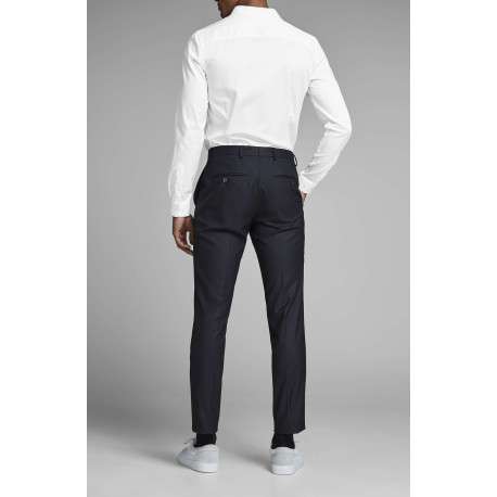Chemise blanche unie à coupe ajustée col italien et à manches longues - Image 2