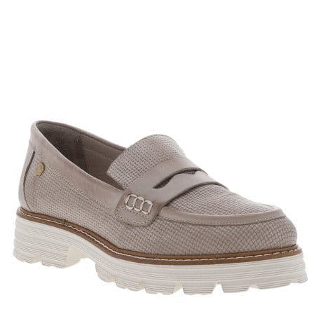 Mocassins coupe bateau en cuir beige à talon décroché moyen et à slip-on
