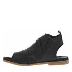 Nu-pieds en cuir noir à talon plat et à boucle à ardillon dorée