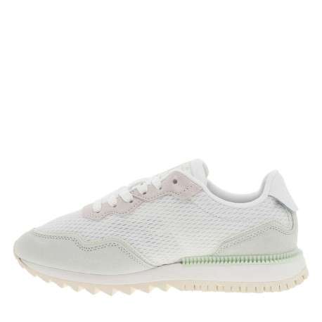 Baskets basses en Mesh blanc vert à patchs nubuck, semelle crantée et lacet plat