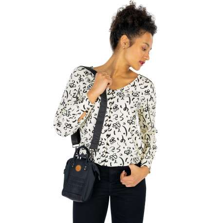 Sac Berlin Nano Adventurer noir uni avec une bandoulière amovible