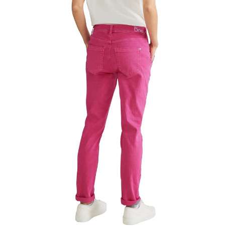 Pantalon fuchsia avec une coupe slim et liens de serrage autour de la taille - Image 3