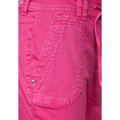 Pantalon fuchsia avec une coupe slim et liens de serrage autour de la taille - Image 4