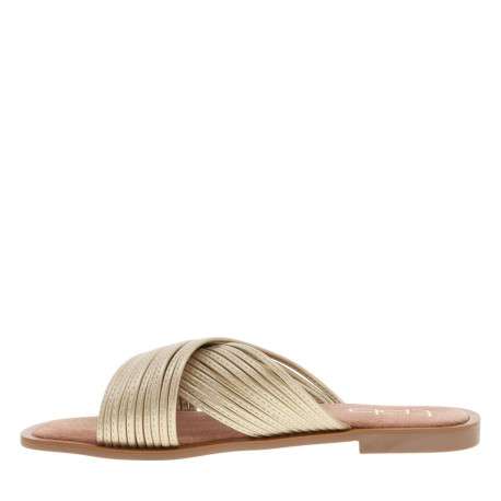 Sandales en assemblage de fines brides dorées croisées et talon décroché bas