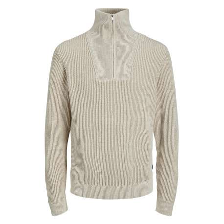 Pull en coton écru jersey avec une coupe droite et un col camionneur