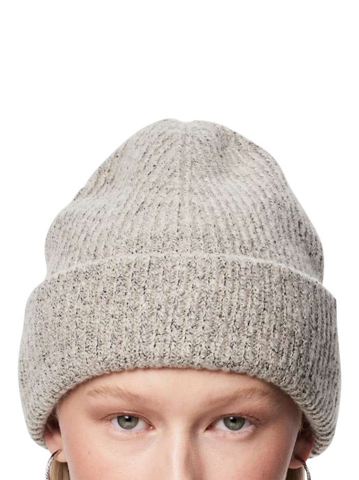 Bonnet écru uni avec un...