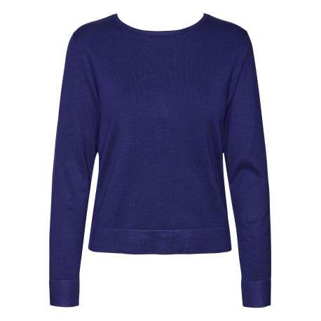 Pull violet uni avec une coupe droite un col rond et des manches longues