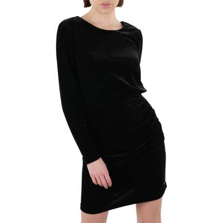 Robe courte noire en velours avec une coupe ajustée et un col rond