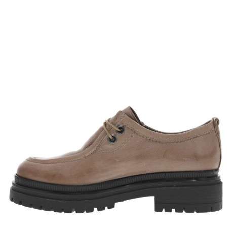 Derbies en cuir taupe à semelle chunky et à lacets ronds noirs