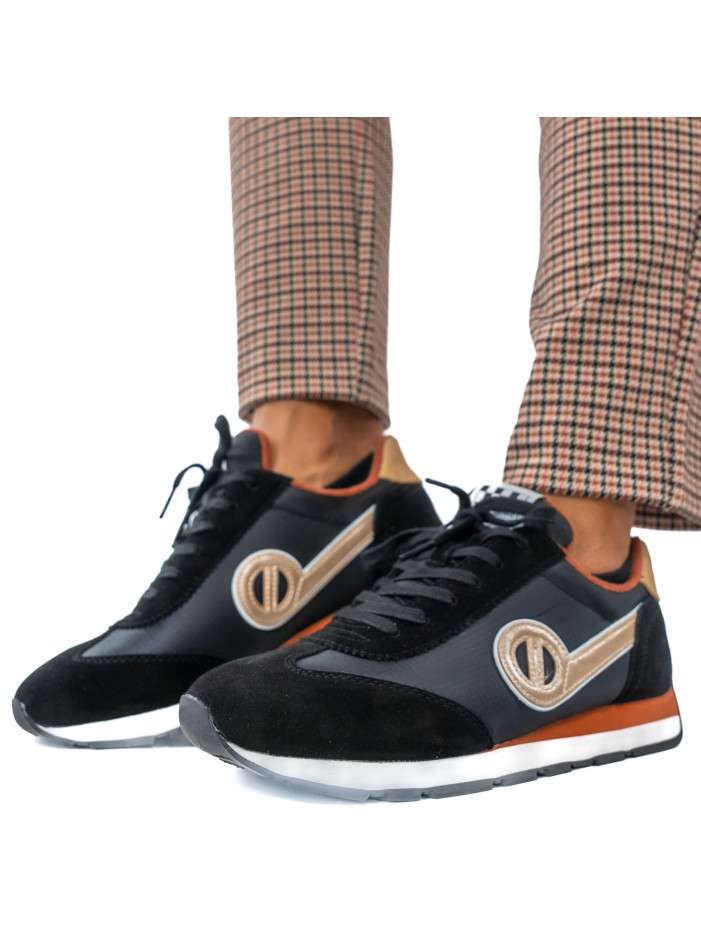 Baskets running en cuir...