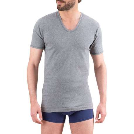 T-shirt en coton gris uni avec une coupe droite et un col V arrondi