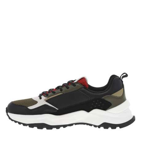 Baskets en partie en cuir nubuck olive à semelle semi-compensée et lacets ronds