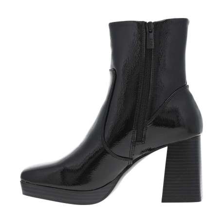 Boots en simili cuir noir vernis à semelle patinée, talon décroché haut et zip