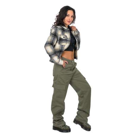 Pantalon Cargo kaki uni avec une coupe regular fit et des poches latérales - Image 3