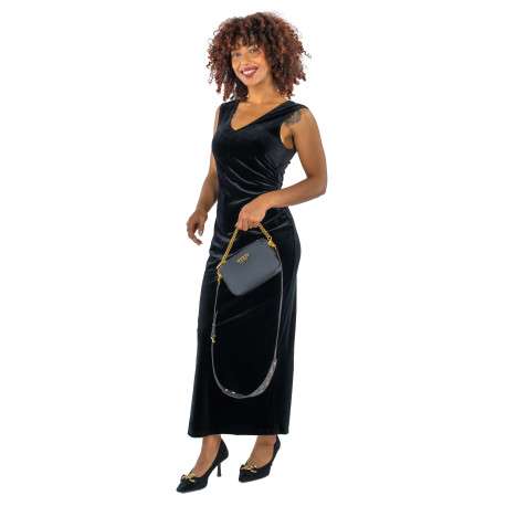 Escarpins en cuir noirs effet daim à talon aiguille avec chaîne doré métallique à l'avant - Image 3