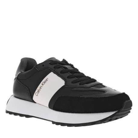 Baskets running noires en cuir et avec des lacets plats noirs - Image 3