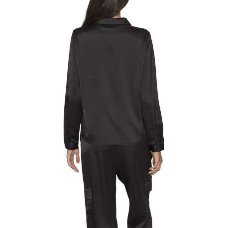 Chemisier noir satiné avec une coupe loose fit et un col français - Image 3