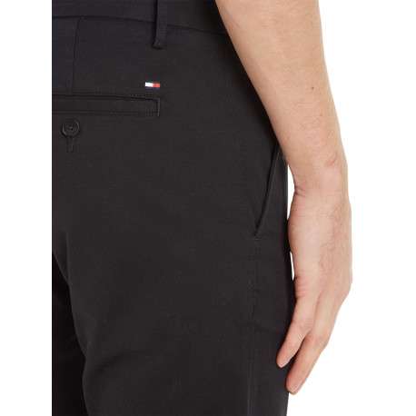 Pantalon Bleeker en coton noir uni avec une coupe chino et logo de la marque - Image 4