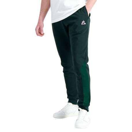 Pantalon de jogging vert forêt uni et avec une coupe Regular fit