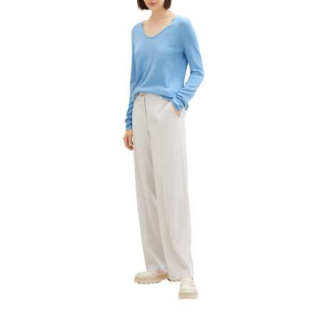 Pull en coton mélangé bleu uni coupe droite avec un col v et extrémité bord côte - Image 6