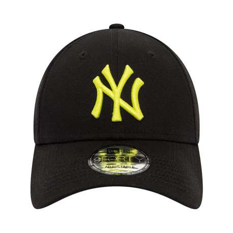 Casquette dad cap 9FORTY® en coton noire unie avec logo brodé devant