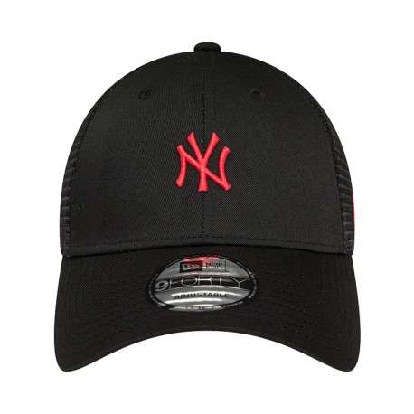 Casquette trucker 9FORTY® en coton noire unie avec logo brodé devant